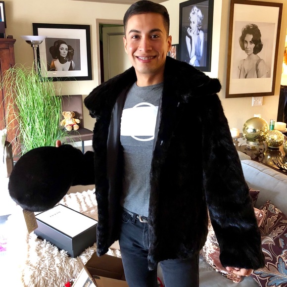 Men’s Natural Real Mink Coat with Detachable Hood - Picture 4 of 5